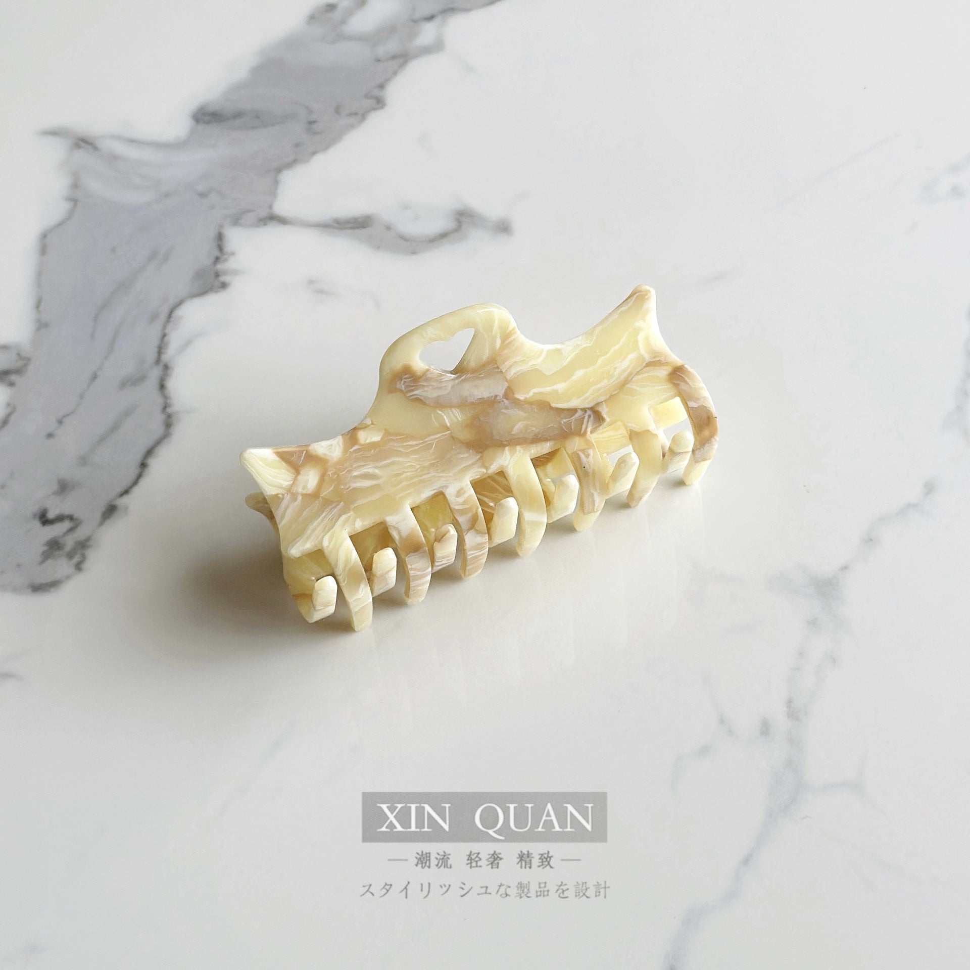 Wholesale High Texue Simple Fashion Hair Accessories Back Head Clip