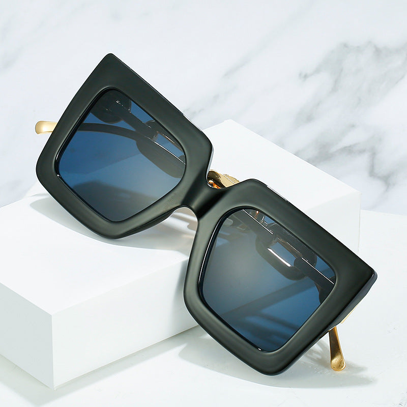 Wholesale Square Large Frame Chain Sunglasses