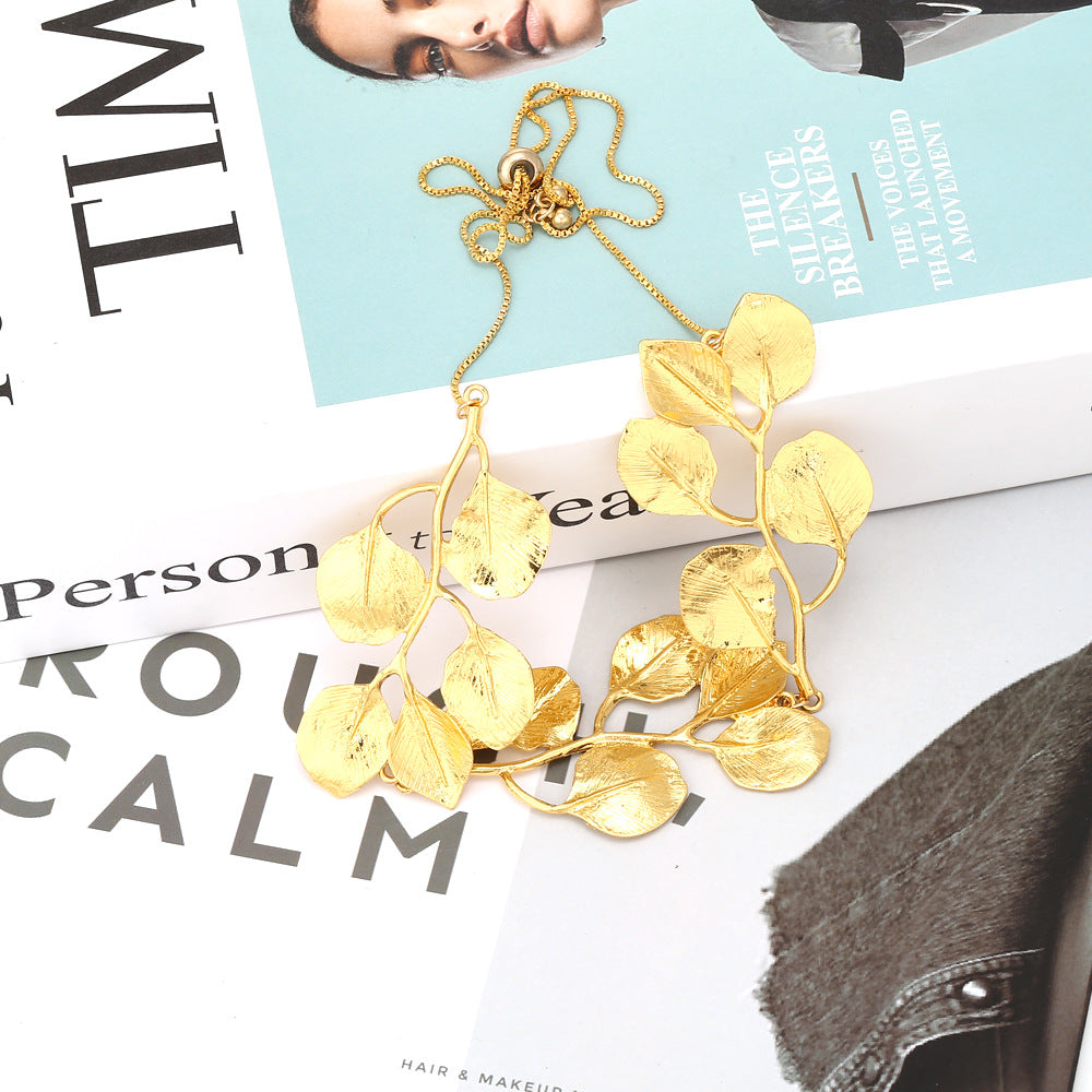 Wholesale Gold Alloy Leaf Necklace