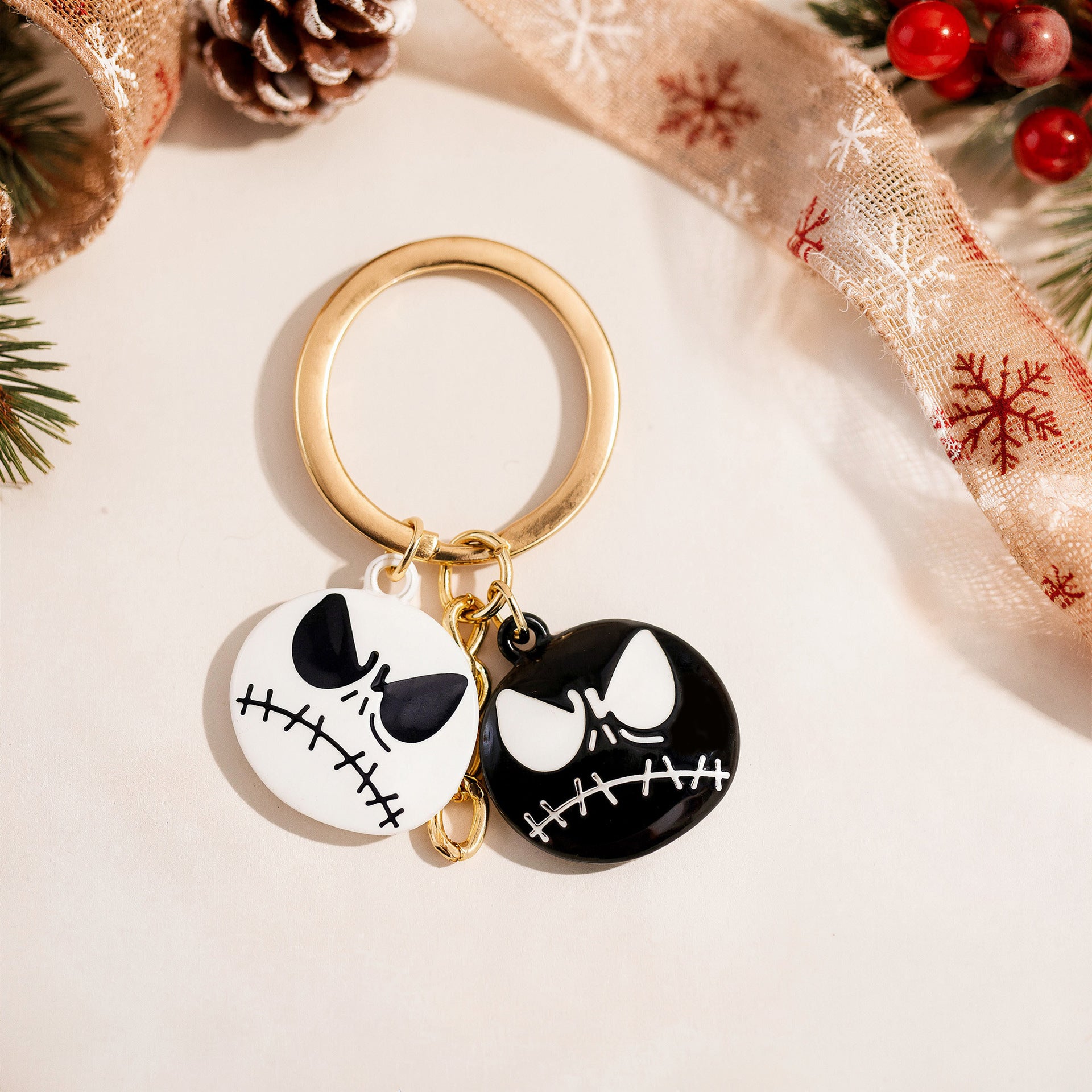 Wholesale  Cartoon Alloy Keychain Bag Charm Cute Decorative Accessory Gift For Party Favors