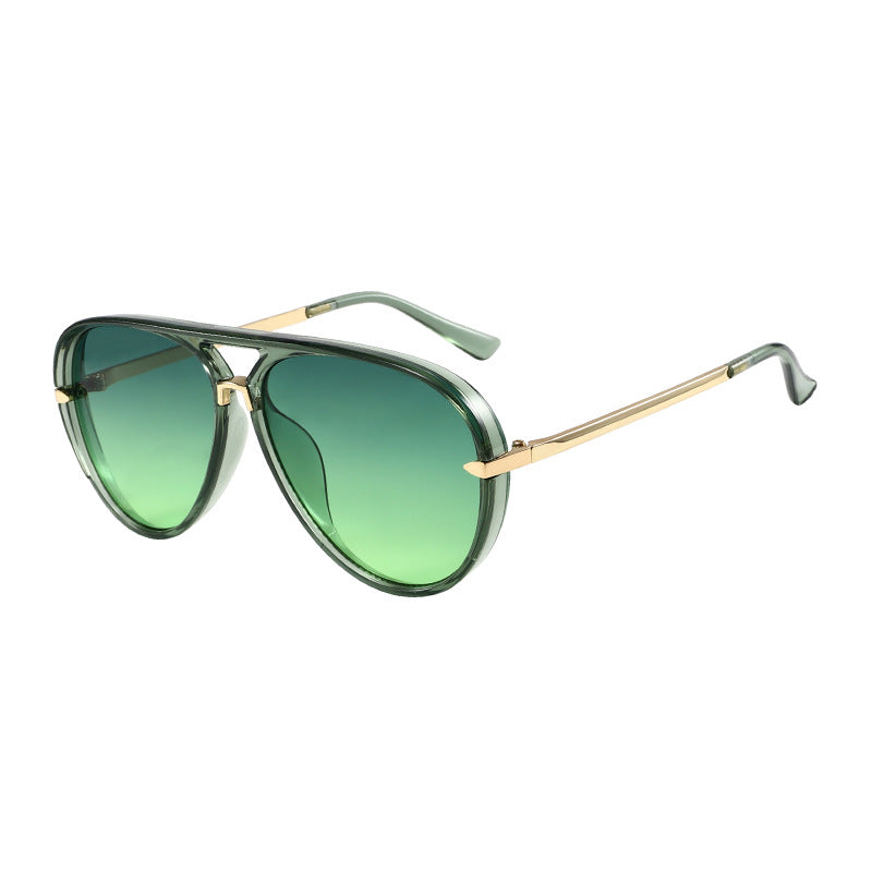 Wholesale riding men' s and women' s fashion large frame  glasses trend vintage sunglasses