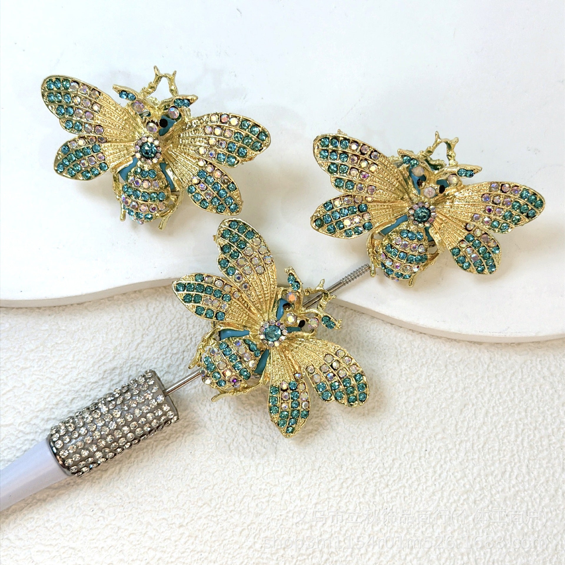 Wholesale Bee inlaid diamond straight hole beads accessory