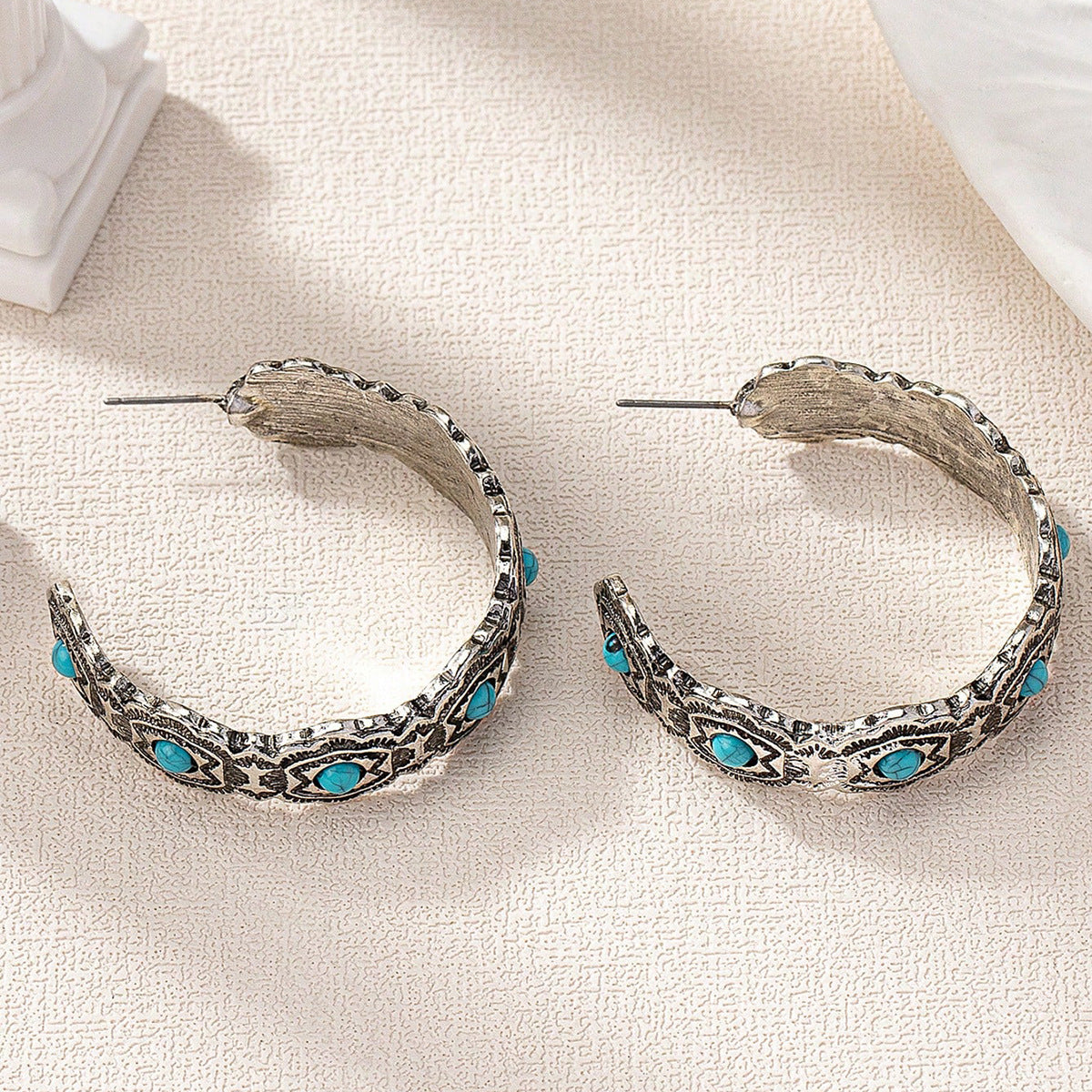 Wholesale Retro Western style turquoise earrings