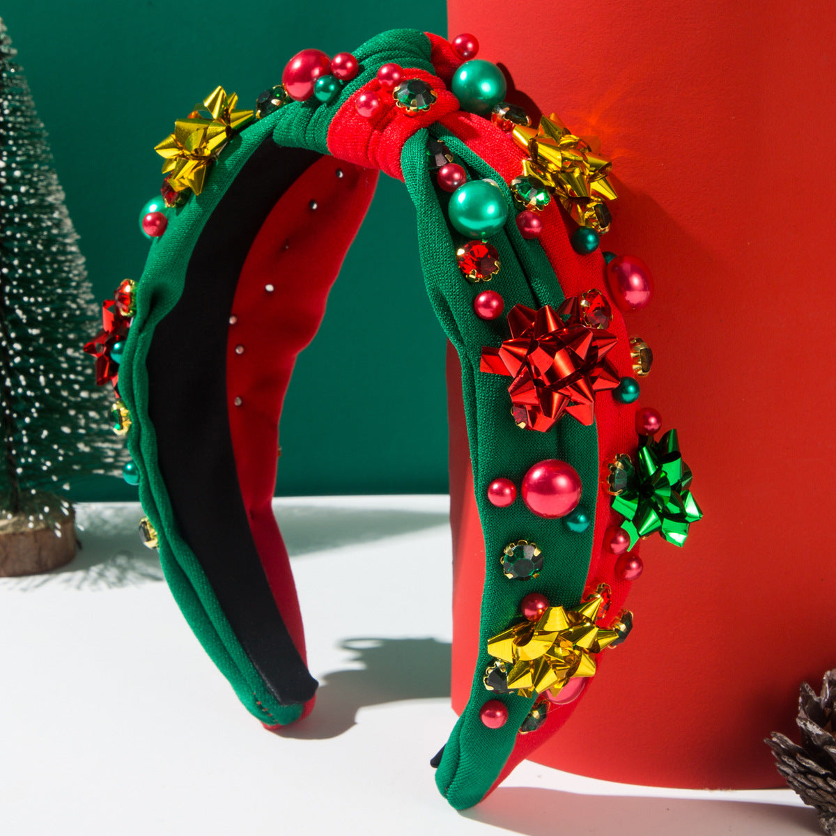 Wholesale Christmas hair band red green plastic flower accessories pearl hair accessories