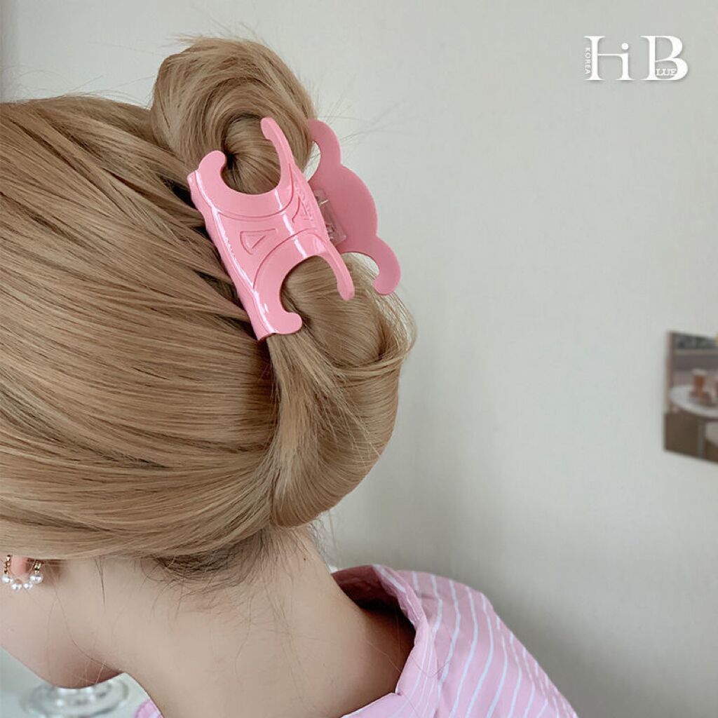 Wholesale Personality Fashion Advanced Sense Small People Fish Shark Clip