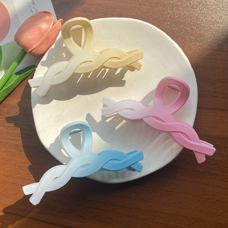 Wholesale Plastic Gradient Twist Frosted Hair Clips