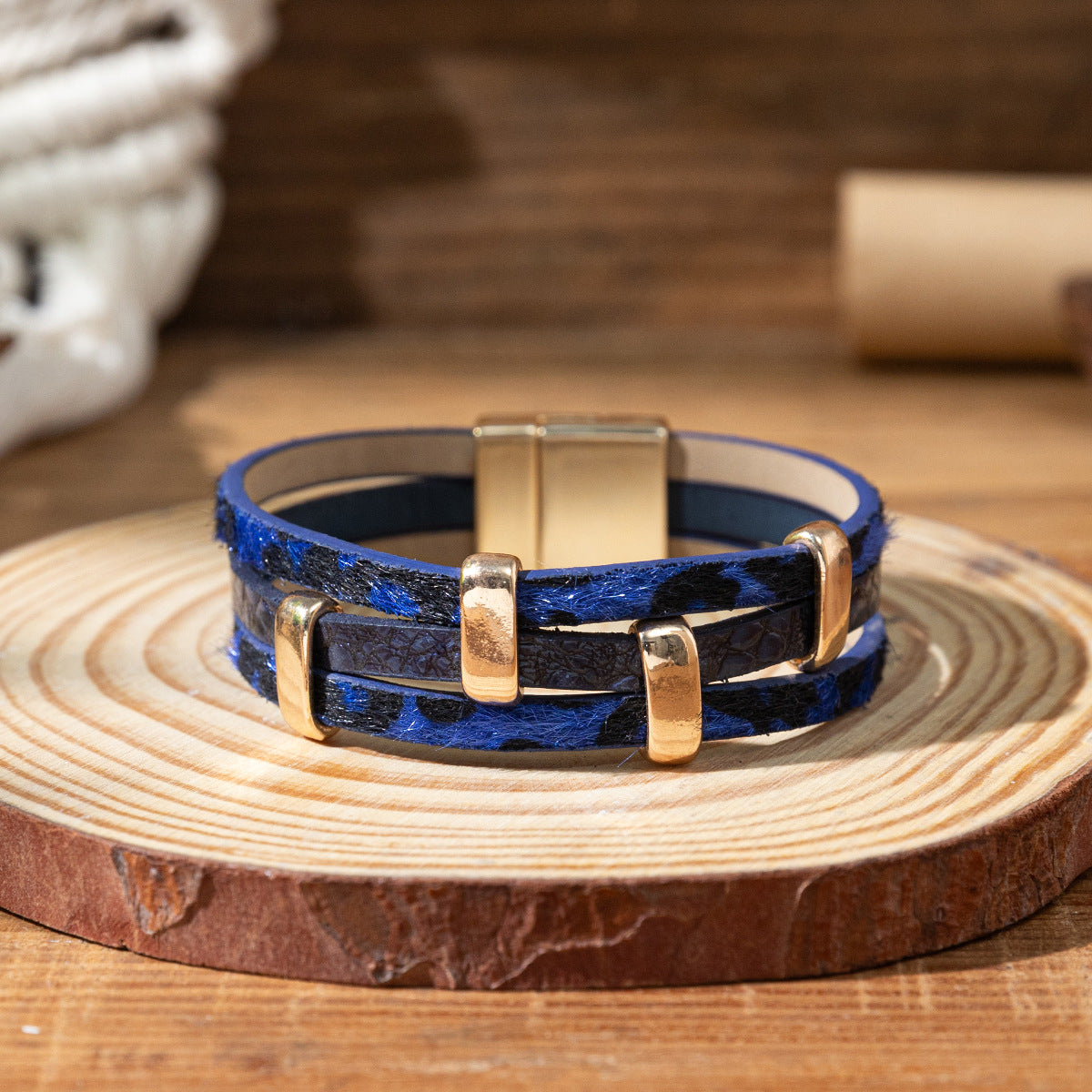 Wholesale Snake patterned three-layer wide Layered Bracelet Set