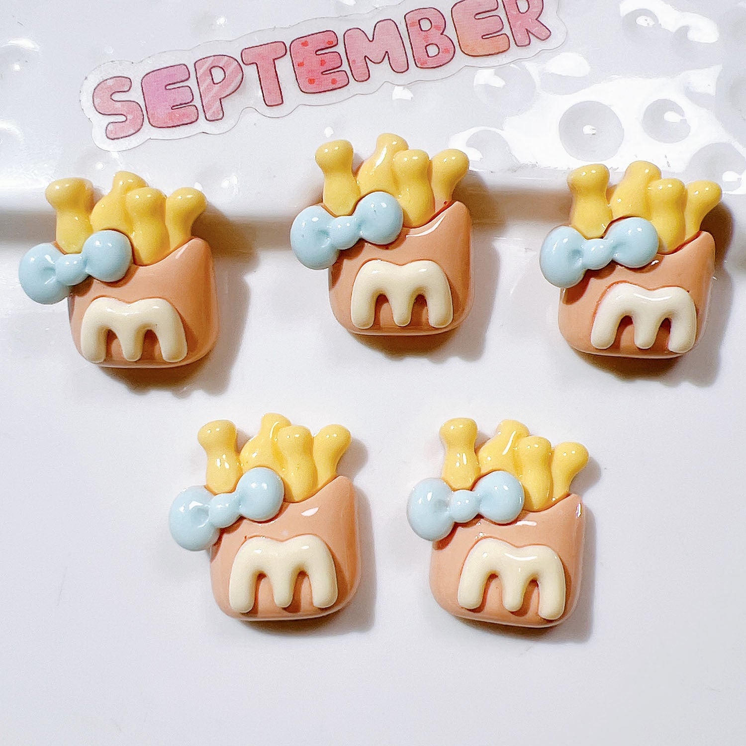 Wholesale 20pcs resin accessories diy handmade material shoe flower cream glue stationery