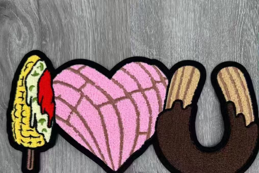 Wholesale Cute Cartoon Heart Ice Cream Towel Embroidery Patch 28Cm For Coat DIY Boutique Craft Supply