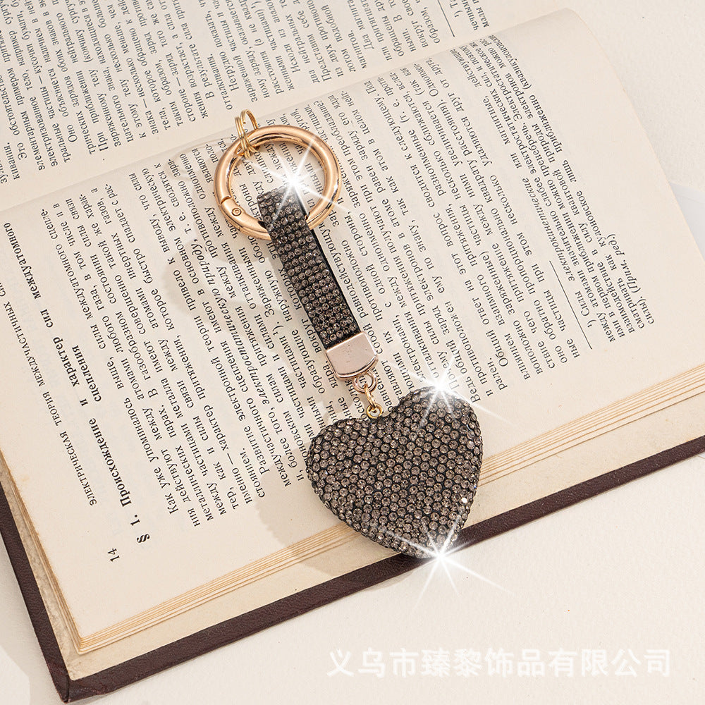 Wholesale Cute Cartoon Keychain Pendant Diamond-Encrusted Peach Heart Keychain