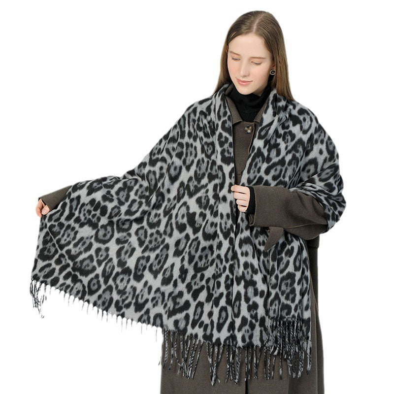 Wholesale Autumn and Winter Leopard Print Warm and Versatile Fashionable Imitation Cashmere Scarf
