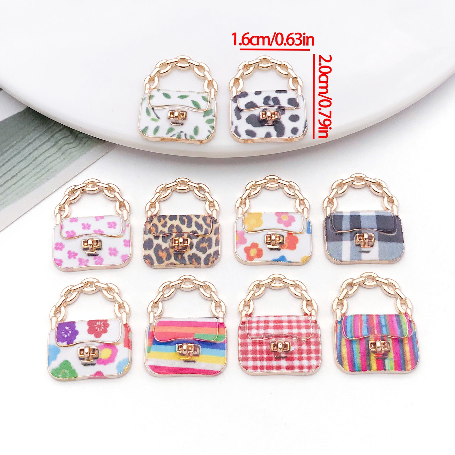 Wholesale Chic Lipstick High Heel Zinc Alloy Pendants Electroplated Oil Drip Charms For DIY Jewelry Fashion Accessory Gift Resale