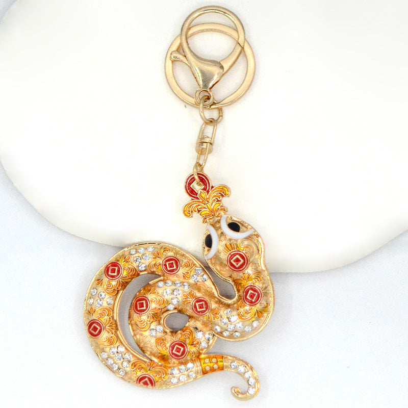 Wholesale Korean cross-border wholesale color snake keychain car pendant zinc alloy set rhinestone animal series backpack key chain