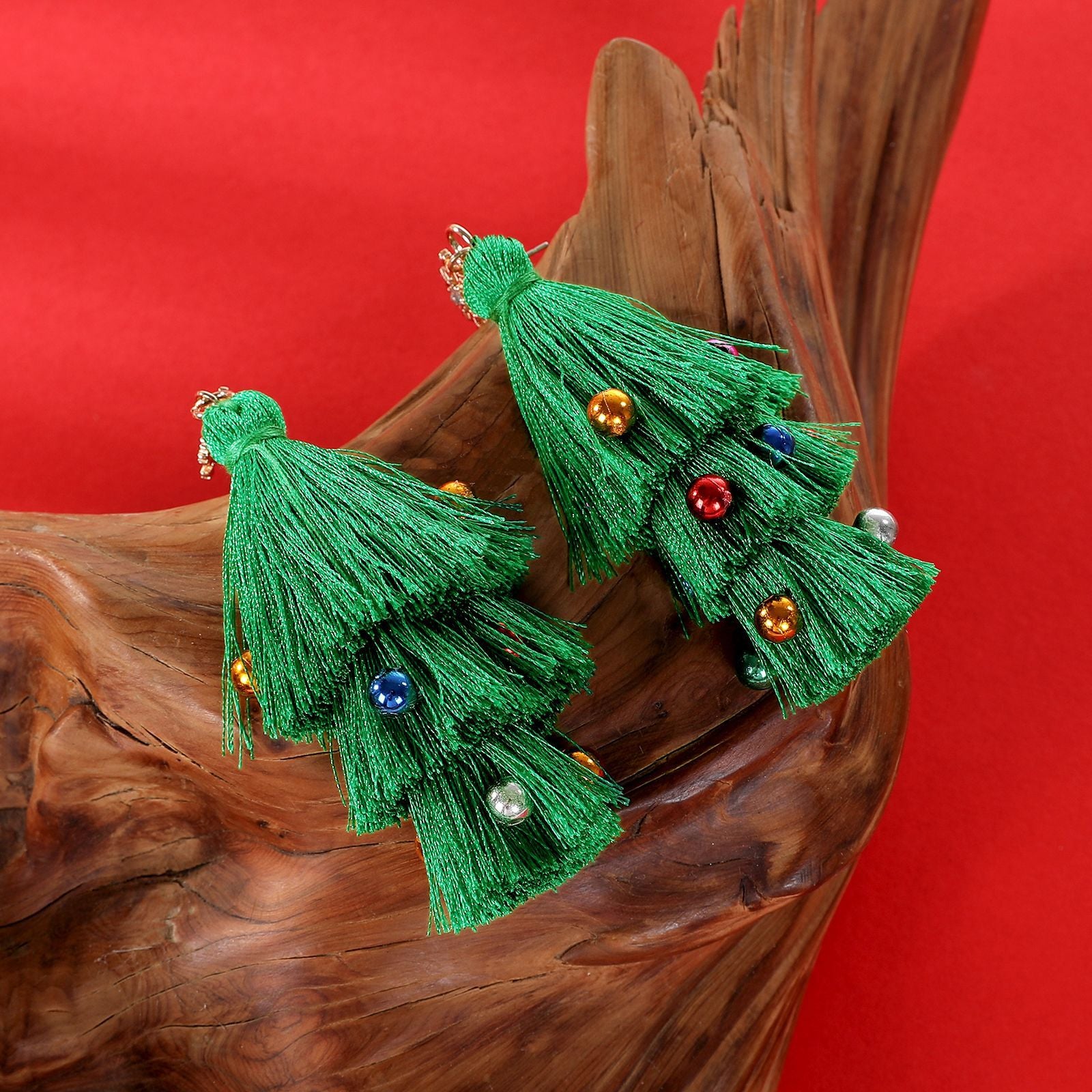 Wholesale Trendy Christmas Tree Tassel Earrings For Women Hand Woven Alloy Bell Snowflake Dangle Earrings Party Wear Boutique Resale