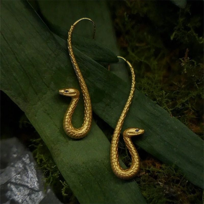 Wholesale Zinc Alloy Gold Electroplated Snake Ear Cuffs For Women Party Gift Fashion Accessory