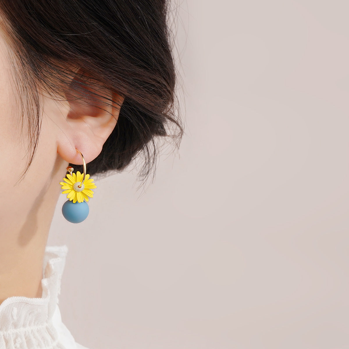 Wholesale 3D Yellow Daisy Long Earrings