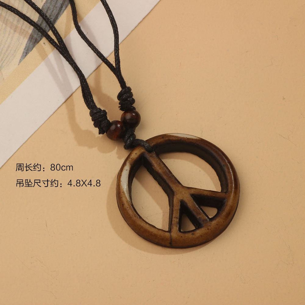 Necklace Ethnic Style  Men and Women's Collarbone Chain Shark Tooth Woolen Chain Ivory Necklace