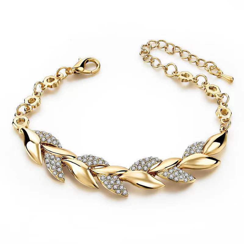 Wholesale 18K Gold Leaf Studded Diamond Bracelet