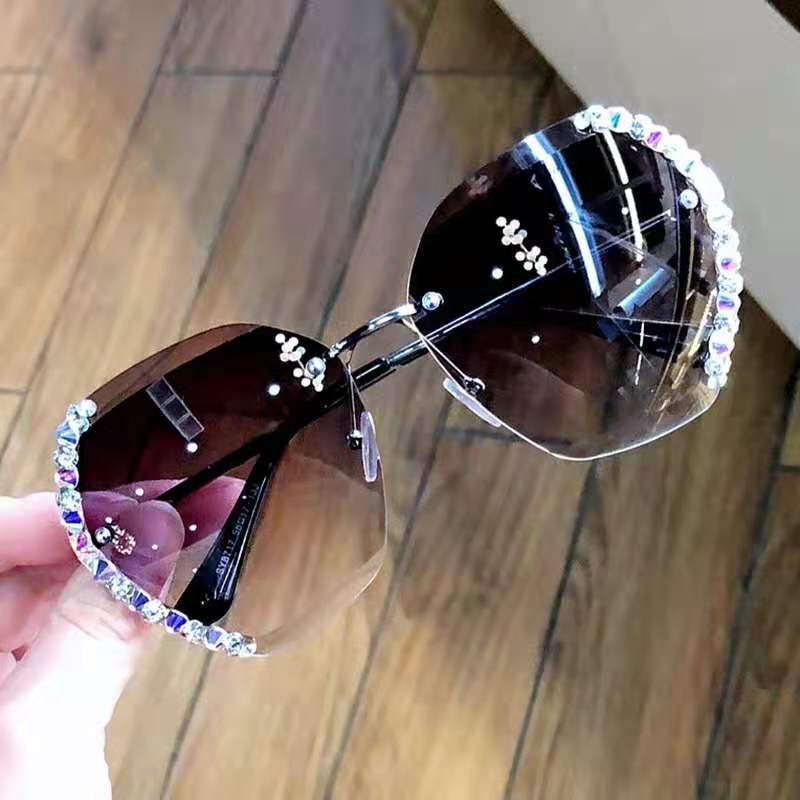 Wholesale Frameless crystal cut border UV set diamond sunglasses