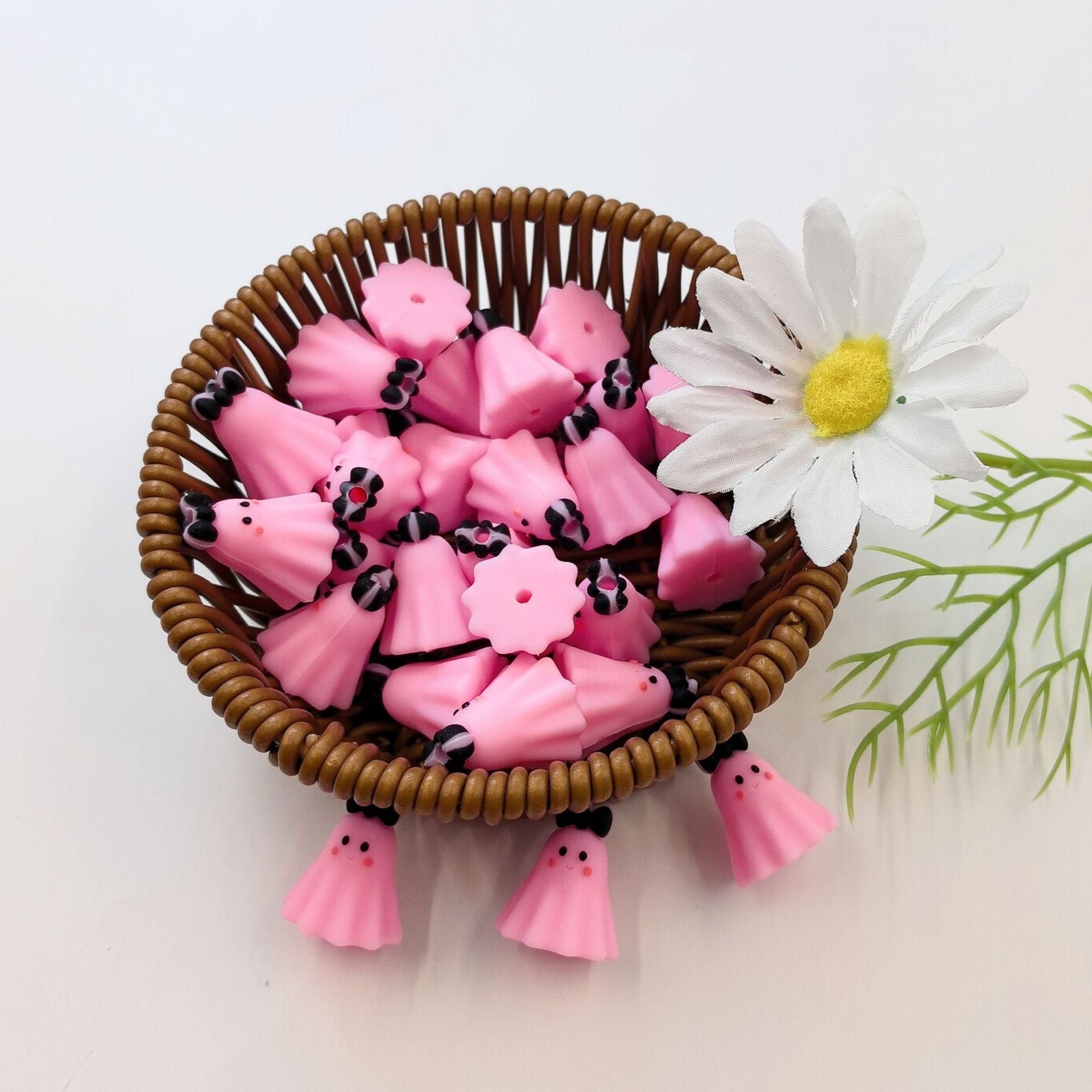 Wholesale 10pcs 3D Hot New Three-dimensional Silicone Ghost Cartoon Toondi Beads