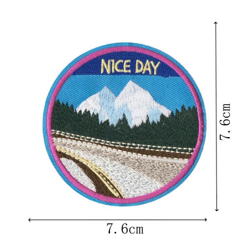 Wholesale Embroidered Patches Set Of 8 Snow Mountain Flower Design DIY Iron On For Backpack Towel Decorative Gift