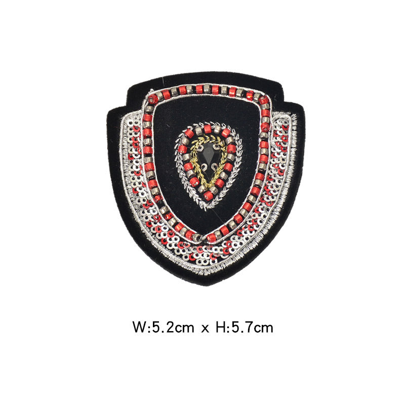 Wholesale Decorative Sequin Embroidered Letter B Patch Royal Blue Felt Base For Towels Clothing DIY Accessory
