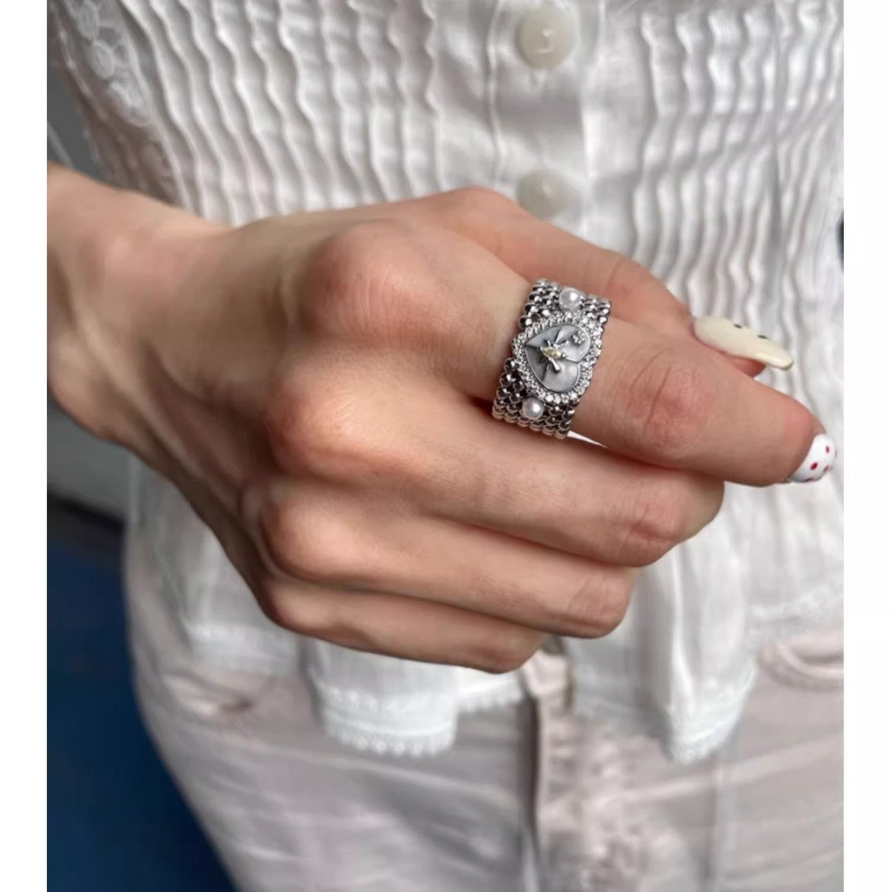 Wholesale Love wide pearl hexagonal star adjustable ring with an opening