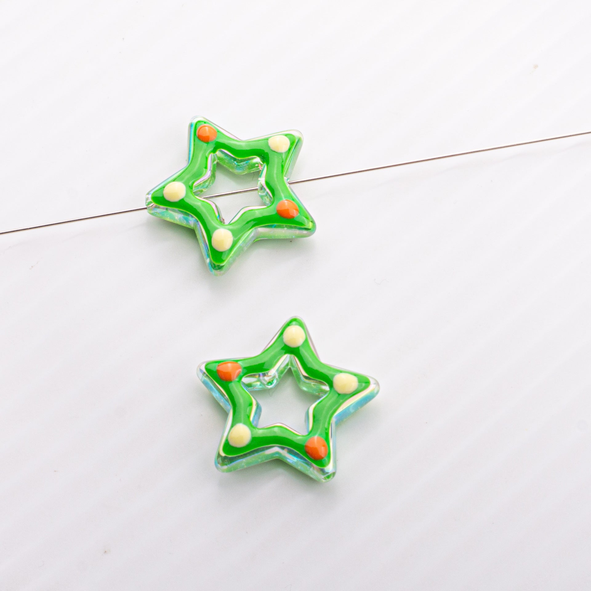 Wholesale 10PCS Pentagram Hollow Out Star Ring Acrylic Loose Beads