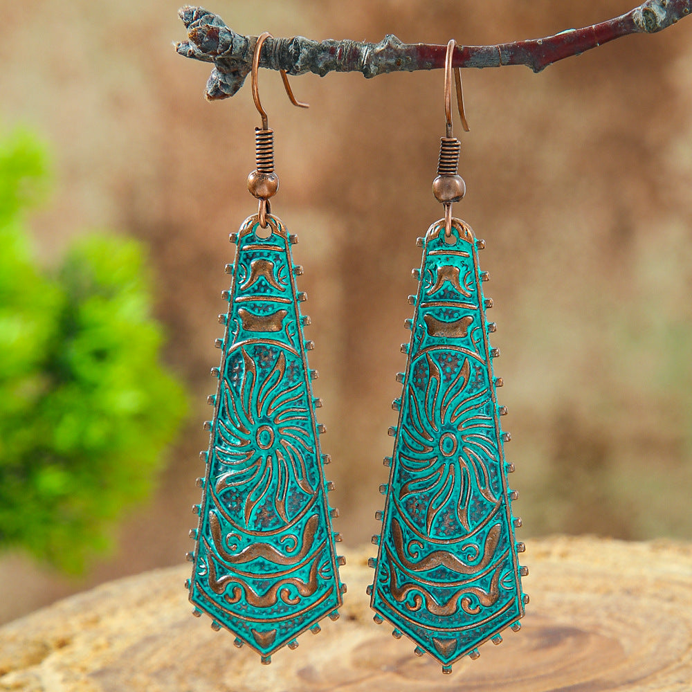 Wholesale Stylish Bohemian Hollow Out Alloy Earrings Retro Geometric Leaves Design Drop Earrings For Women Trendy Fashion Jewelry Accessory