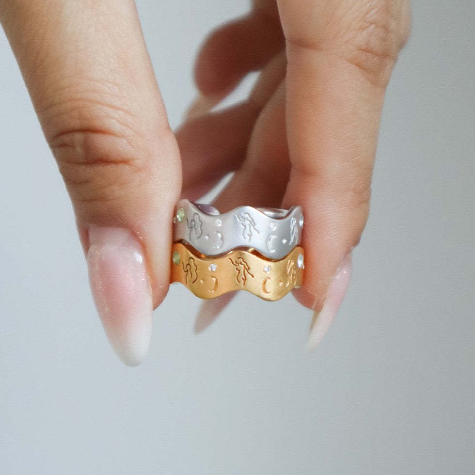 Wholesale Vintage Hollow Open Zircon Inlaid Stainless Steel Ring