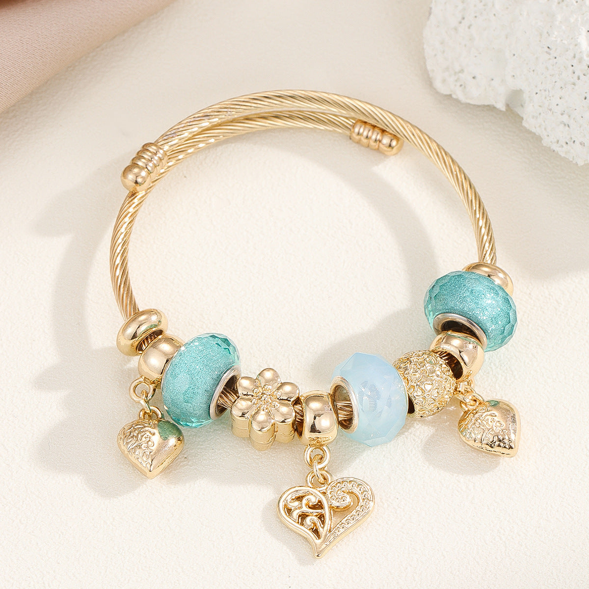 Wholesale Golden Love Leaf Animal Adjustable  Stainless Steel Bracelets