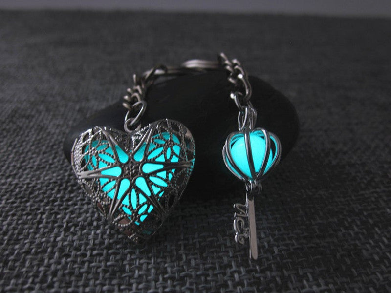 Wholesale Alloy Glow Heart Keychain