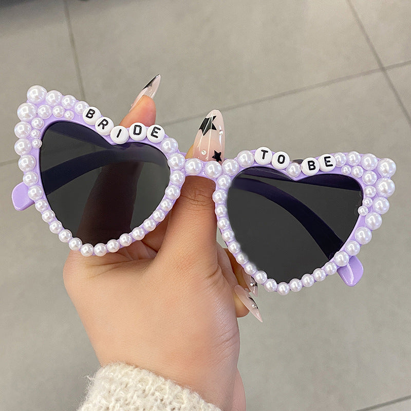 Wholesale Diamond letter pearl heart sunglasses