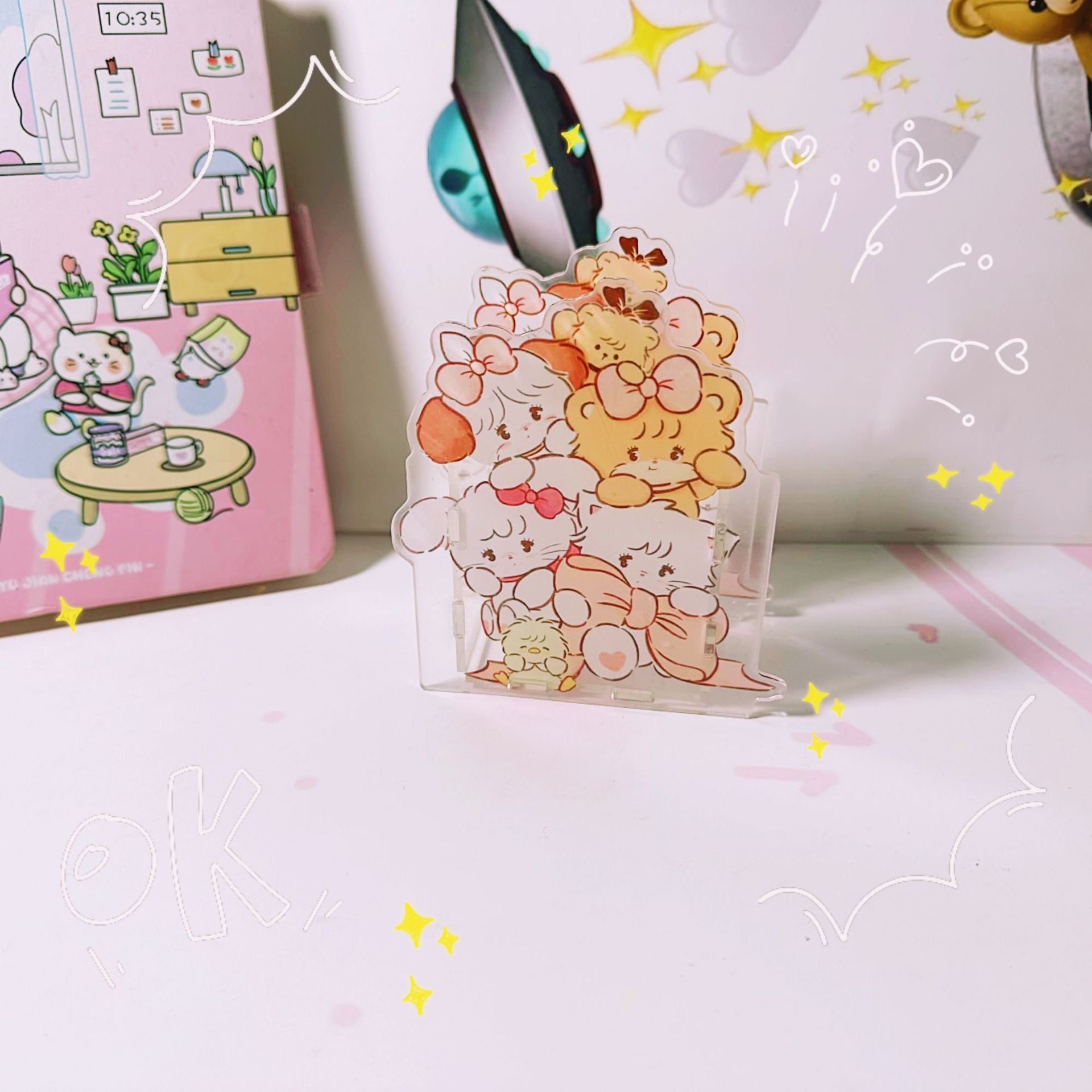 Wholesale  Creative Cute Cartoon Acrylic Pen Holder  OLY Exclusive