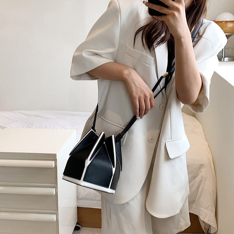 Wholesale Single Shoulder Crossbody Bag Large Capacity Pleated Drawstring Bag