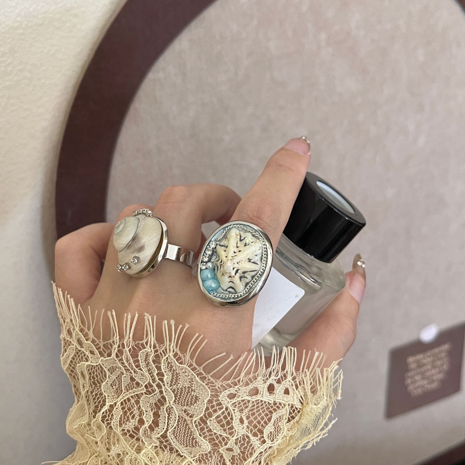 Wholesale Bohemian Holiday Style Snail Shell Wide Version Round Ring