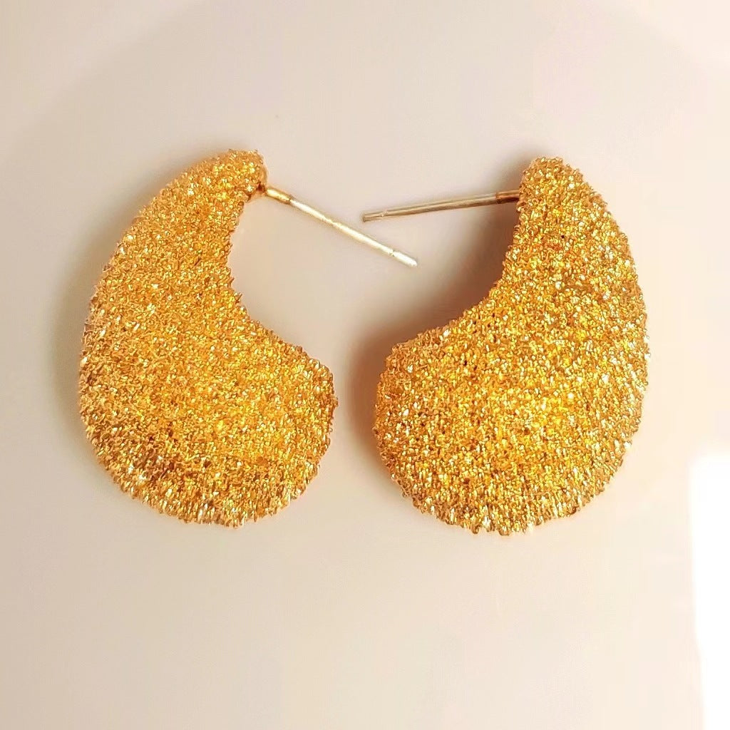 Wholesale Copper Frosted Particle Design Mosquito Coil Ear Clip