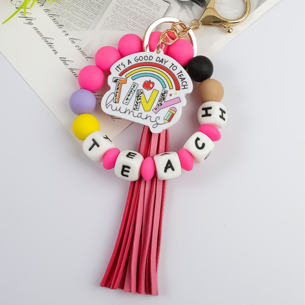 Wholesale Teacher' s Day jewelry silicone bead keychain