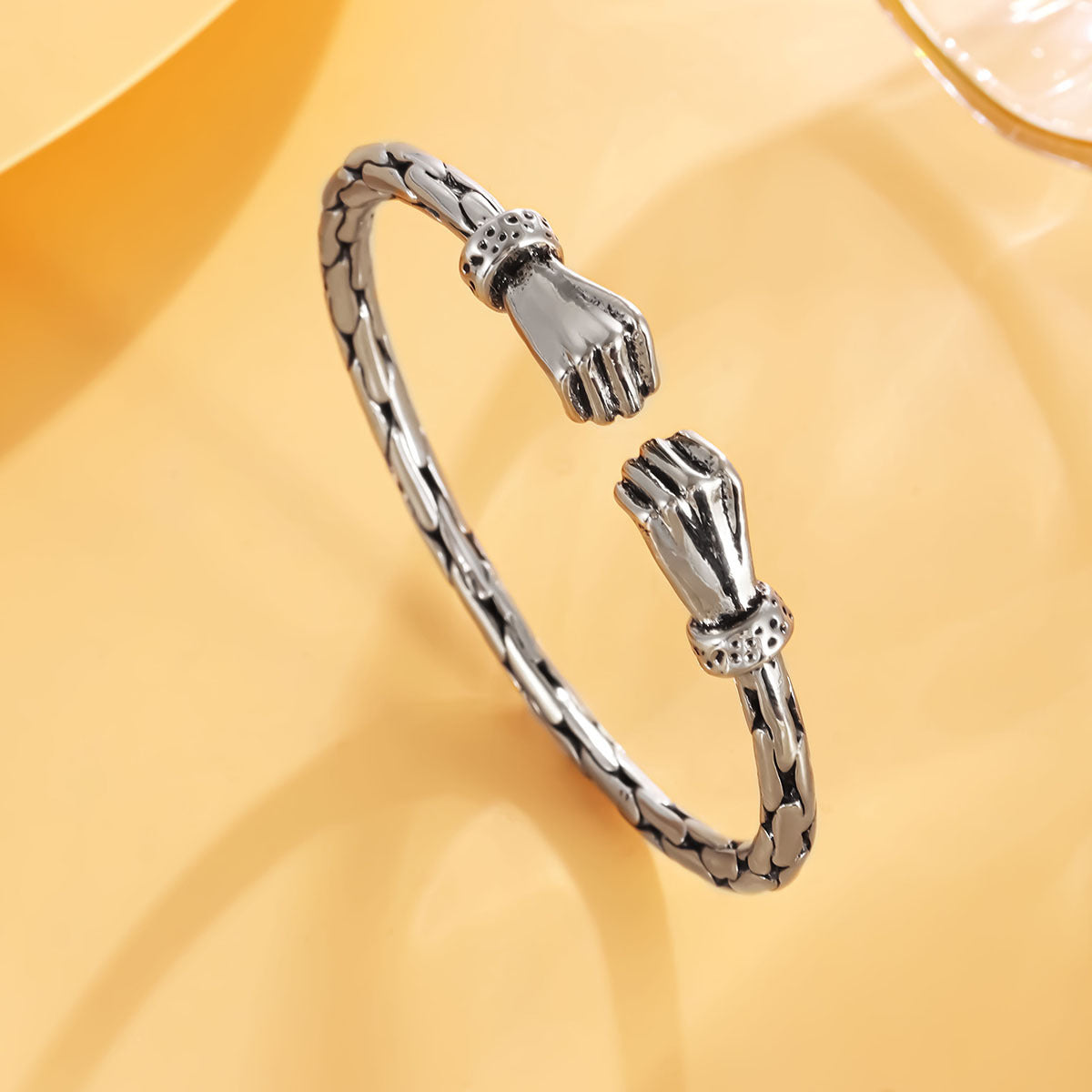 Wholesale Twist Double Fist Twist Retro Distressed Men's Bracelet