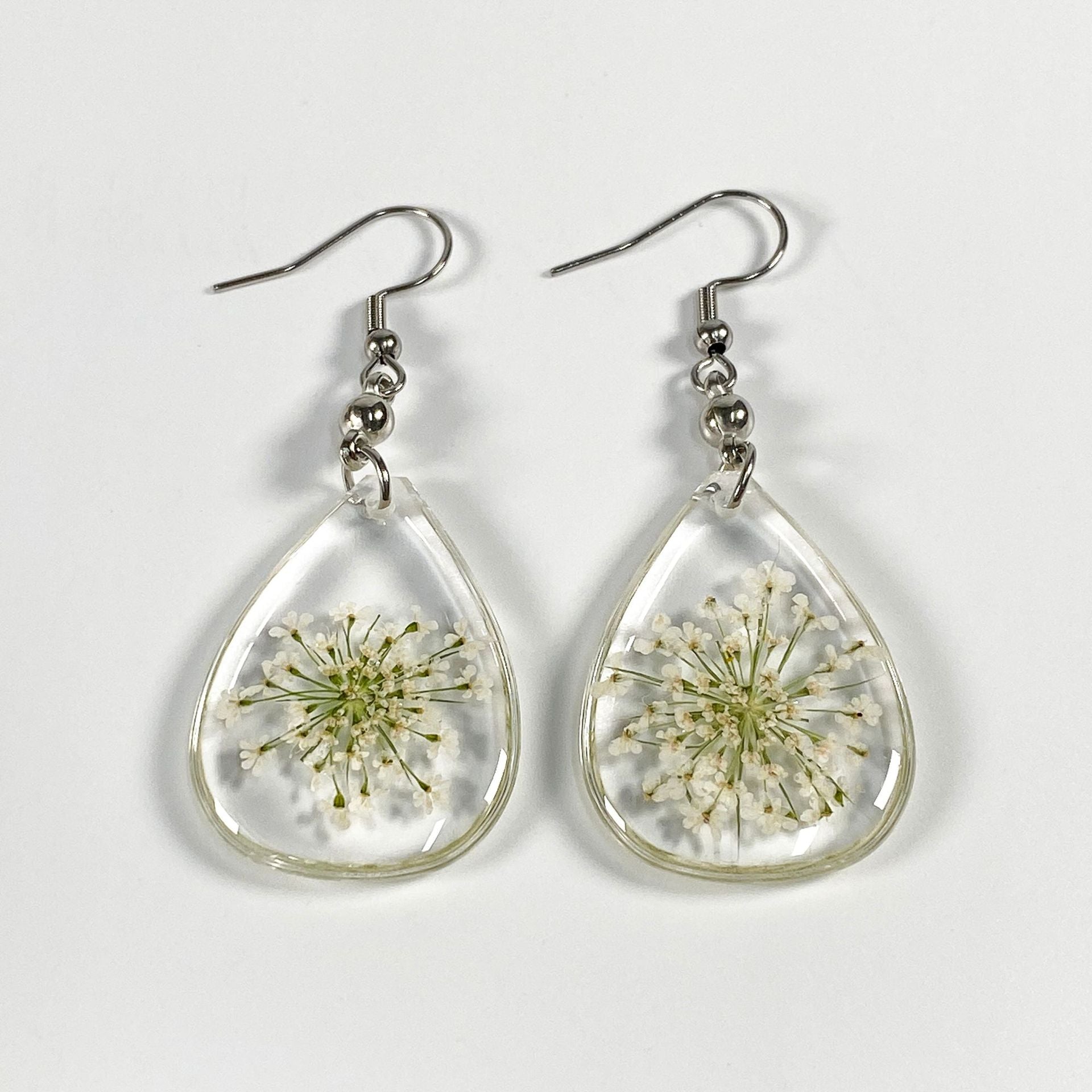 Wholesale 6pcs Colorful Lace Dried Flower Drip Resin Earrings