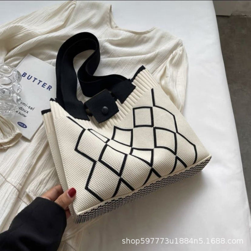 Wholesale  Summer Casual Commuter Small Square Bag High-end  Niche Simple Shoulder Bag Crossbody Bag