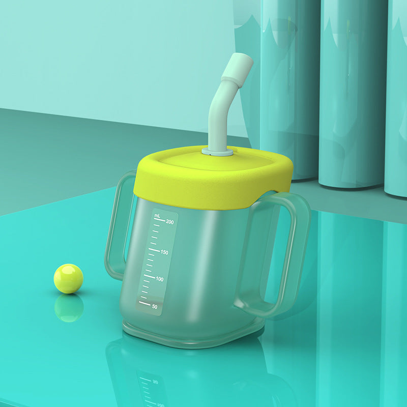 Wholesale children's slanted learning drinking cup