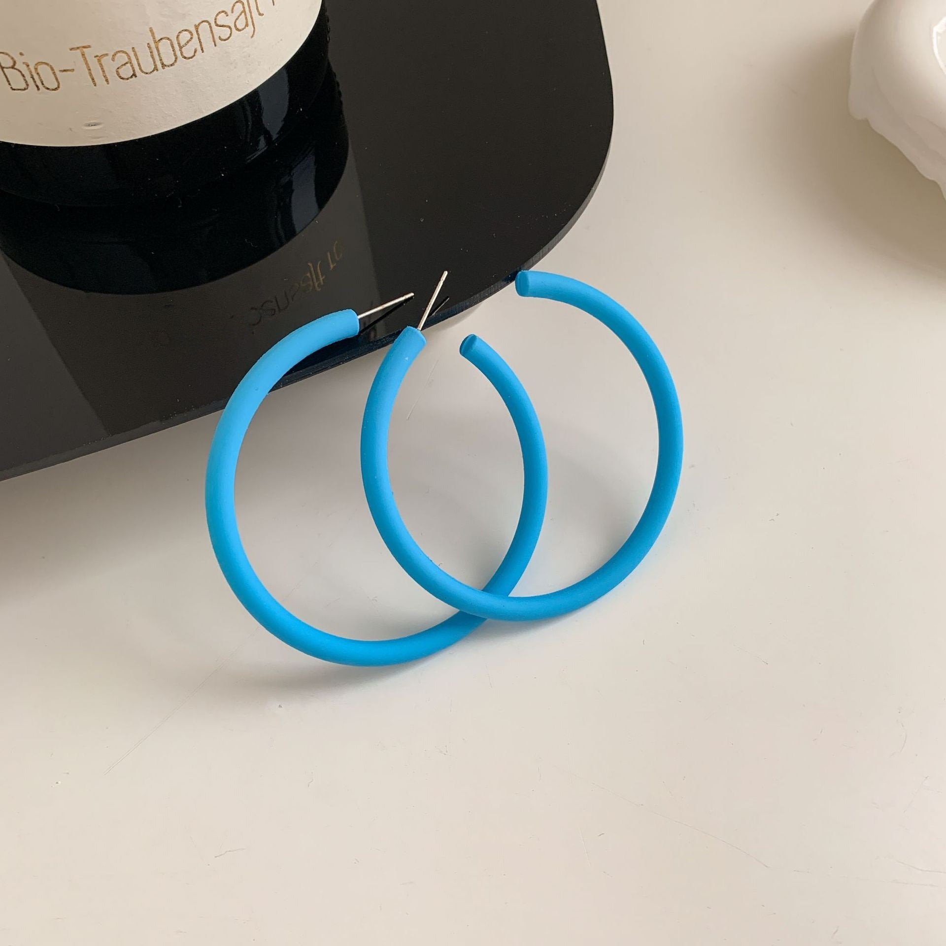 Wholesale Large hoop earrings C shape