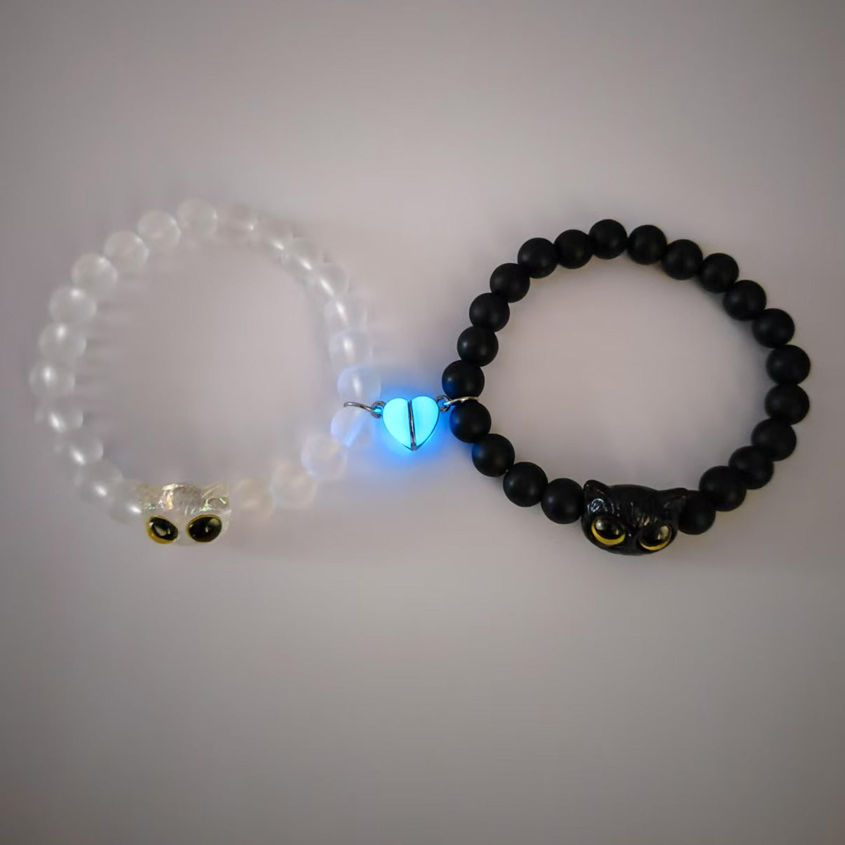 Wholesale  Beaded Cute Cat Two-pack Love Magnetic Luminous Couple Bracelet