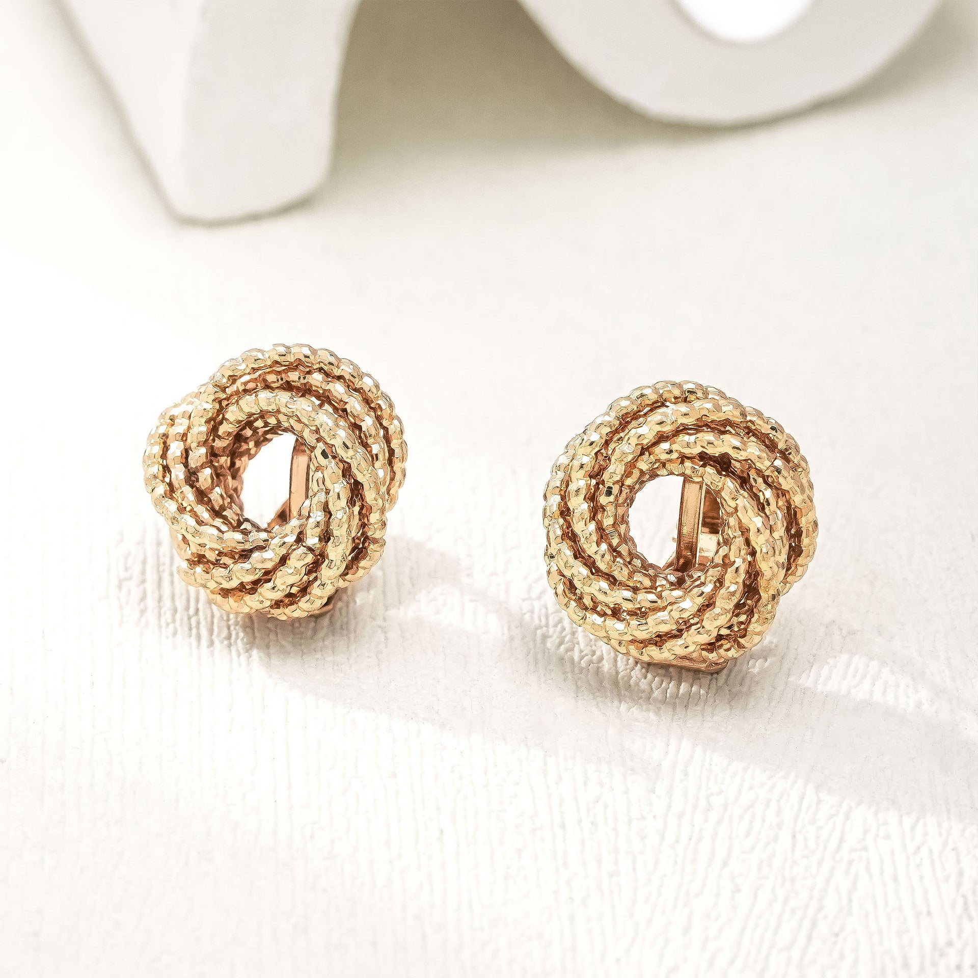 Wholesale special jewelry earrings creative metal elements circle multi-layer knotted earrings