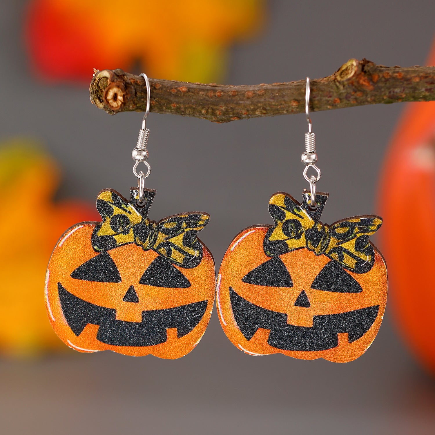 Wholesale Gothic Cowboy Style Wooden Funny Pumpkin Halloween Earrings