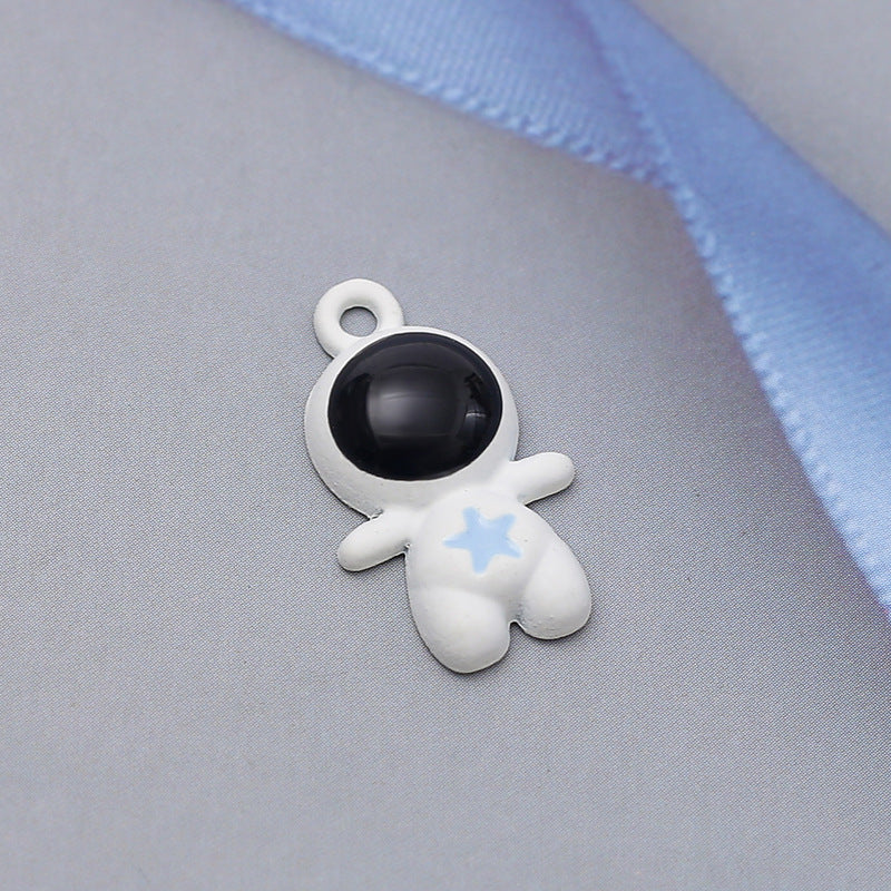 Wholesale  Robot Astronaut Accessories Cute Cartoon Necklace Charms