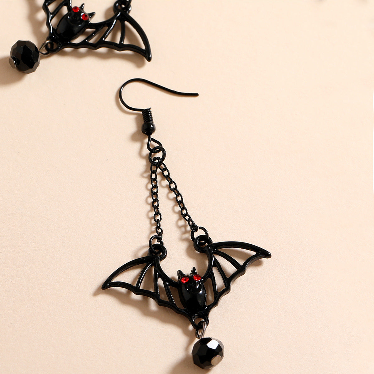 Wholesale Creative Exaggerated Halloween Retro All-match Gothic Black Bat Earrings