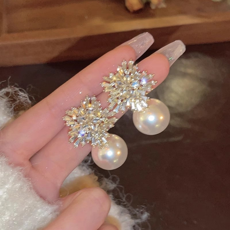 Wholesale Christmas exquisite full diamond snowflake pearl earrings