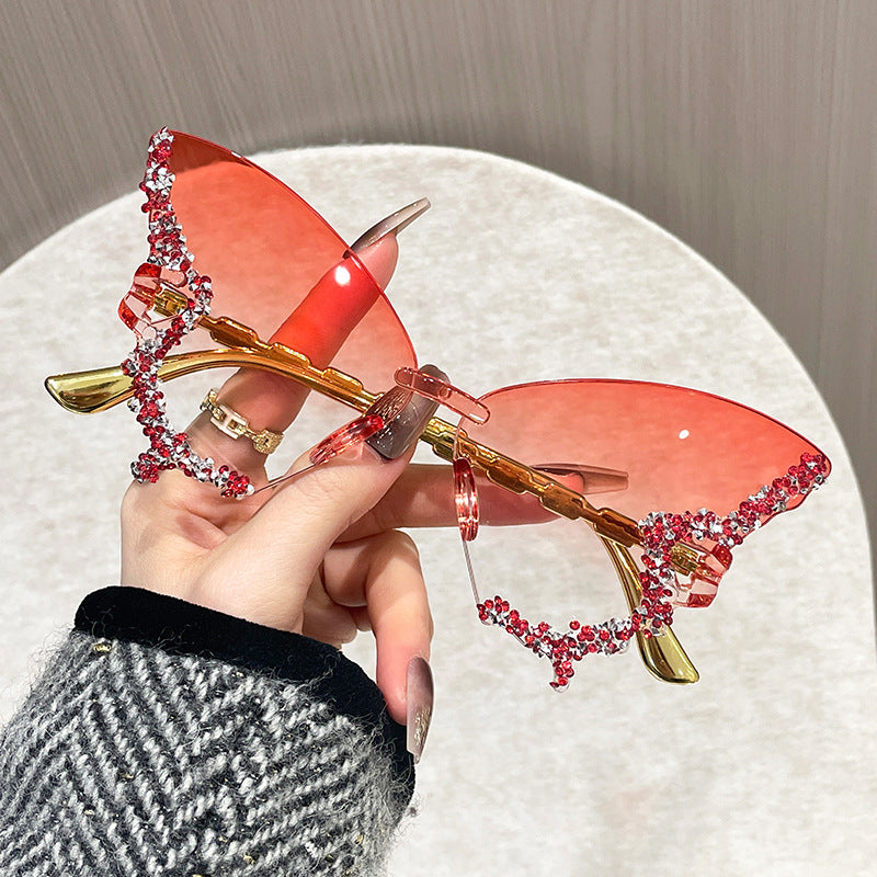 Wholesale Cross-border New Butterfly Shaped Sunglasses Large Frame Prom Party Show Fashion Diamond-encrusted Sunglasses Women's Sunglasses